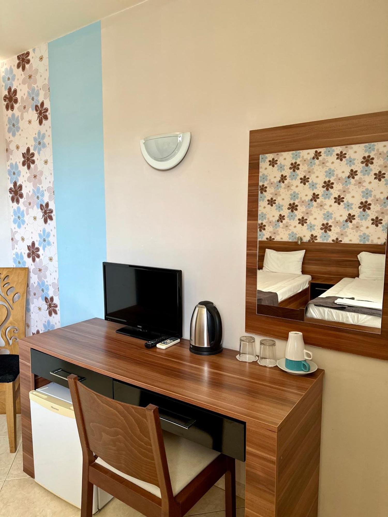 Hotel Brilliance Varna Habitación foto