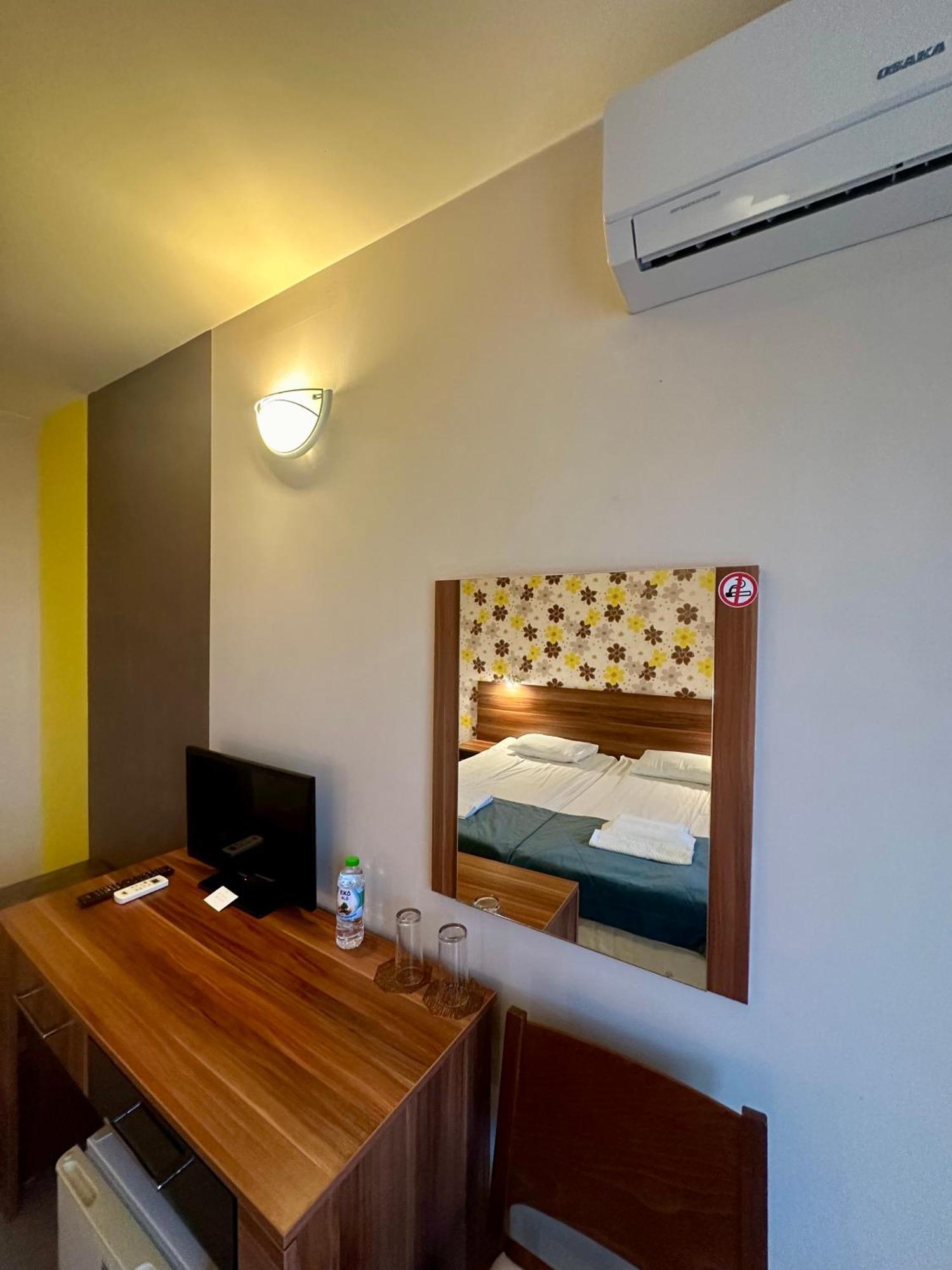 Hotel Brilliance Varna Habitación foto